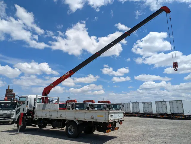 いすゞ フォワード 2PG-FRR90S1(2WD)の写真20