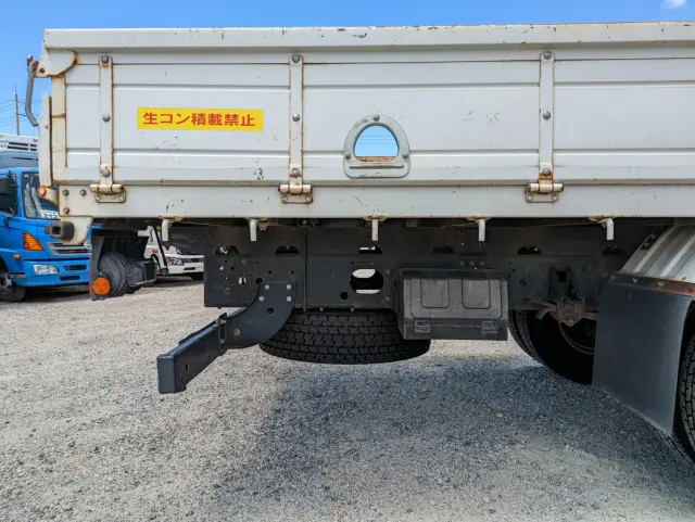 いすゞ フォワード 2PG-FRR90S1(2WD)の写真31