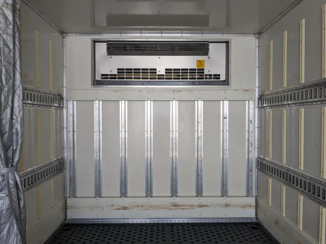 いすゞ エルフ TPG-NPR85AN(2WD)の写真21