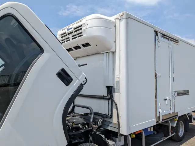 いすゞ エルフ TPG-NPR85AN(2WD)の写真45