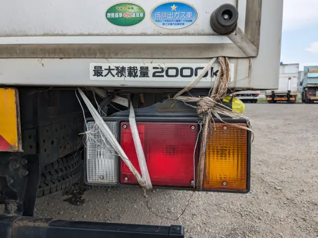 いすゞ エルフ TPG-NPR85AN(2WD)の写真8