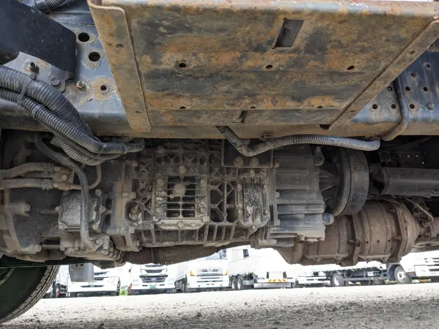 いすゞ エルフ TPG-NPR85AN(2WD)の写真26