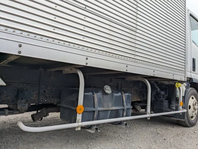 いすゞ エルフ TPG-NPR85AN(2WD)の写真34