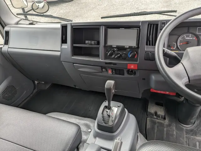 いすゞ エルフ TPG-NPR85AN(2WD)の写真38