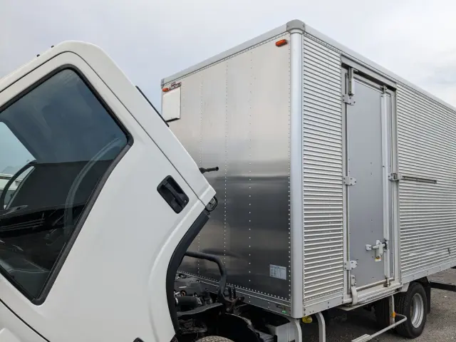 いすゞ エルフ TPG-NPR85AN(2WD)の写真41