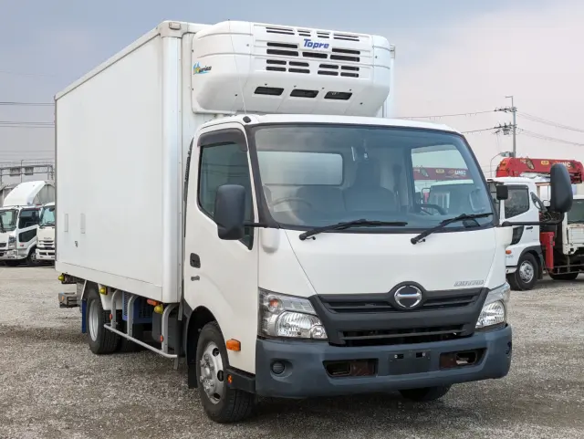 日野 デュトロ TPG-XZU712M(2WD)の写真2