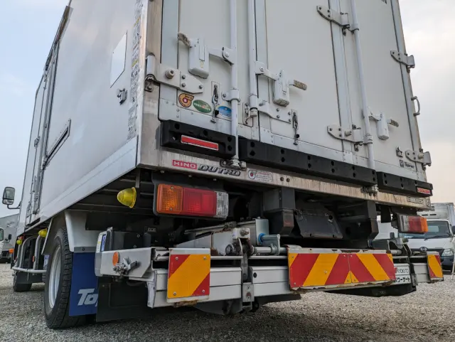 日野 デュトロ TPG-XZU712M(2WD)の写真6