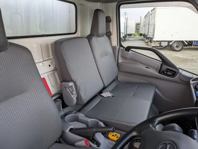 日野 デュトロ TPG-XZU712M(2WD)の写真40