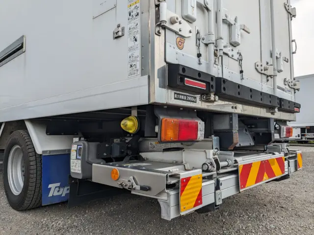 日野 デュトロ TPG-XZU712M(2WD)の写真7