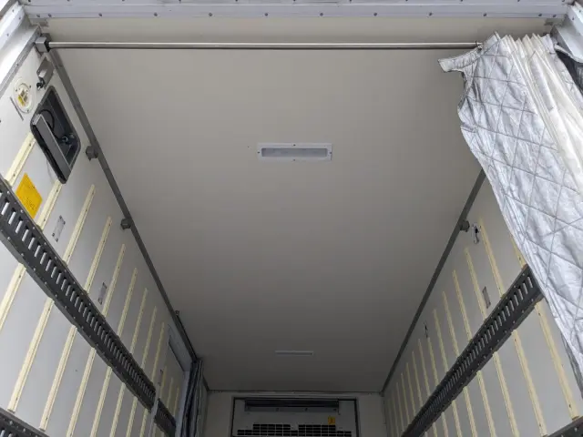 日野 デュトロ TPG-XZU712M(2WD)の写真15