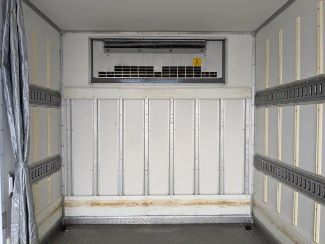 日野 デュトロ TPG-XZU712M(2WD)の写真18