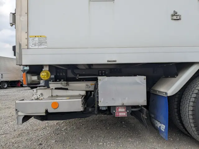 日野 デュトロ TPG-XZU712M(2WD)の写真32