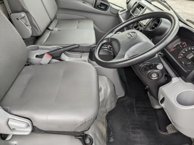 日野 デュトロ TPG-XZU712M(2WD)の写真36