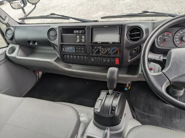 日野 デュトロ TPG-XZU712M(2WD)の写真39
