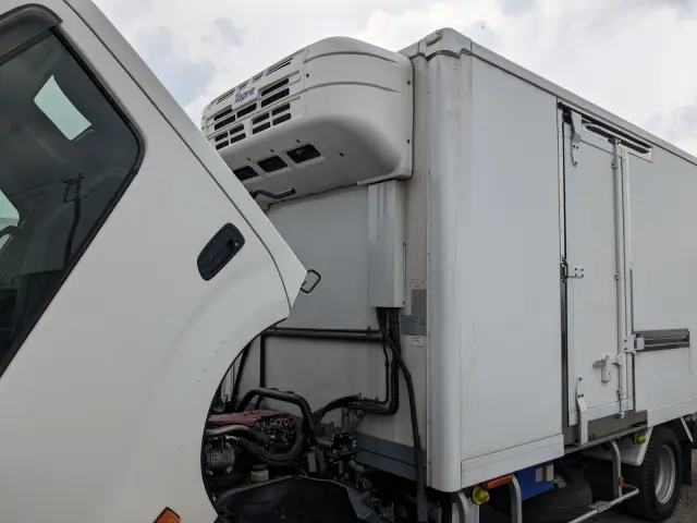 日野 デュトロ TPG-XZU712M(2WD)の写真42