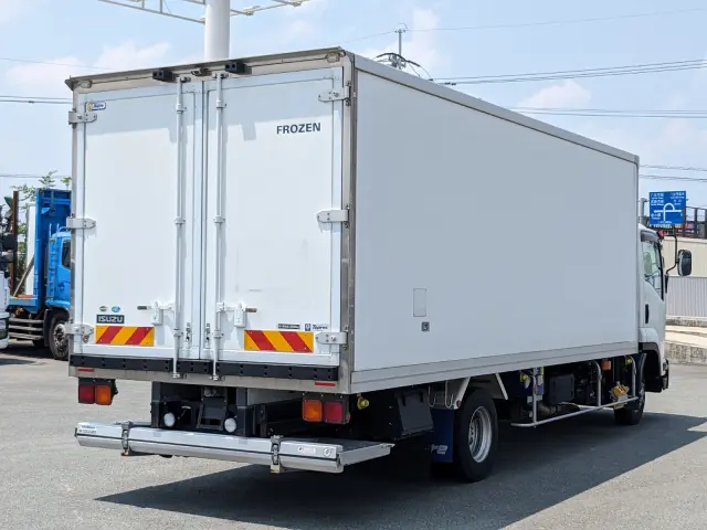 いすゞ フォワード 2PG-FRR90S2(2WD)の写真5