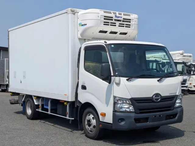 日野 デュトロ TPG-XZU712M(2WD)の写真4