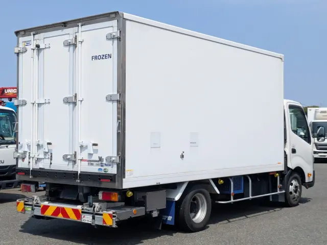 日野 デュトロ TPG-XZU712M(2WD)の写真5