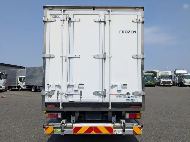 日野 デュトロ TPG-XZU712M(2WD)の写真7