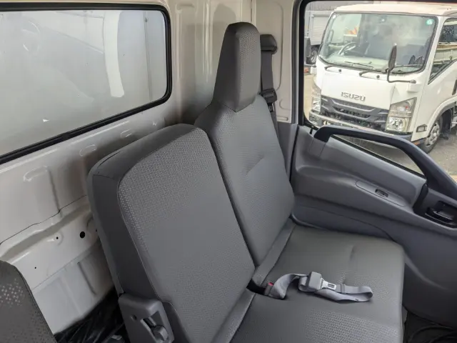 日野 デュトロ TPG-XZU712M(2WD)の写真35