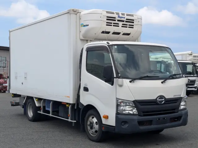 日野 デュトロ TPG-XZU712M(2WD)の写真3