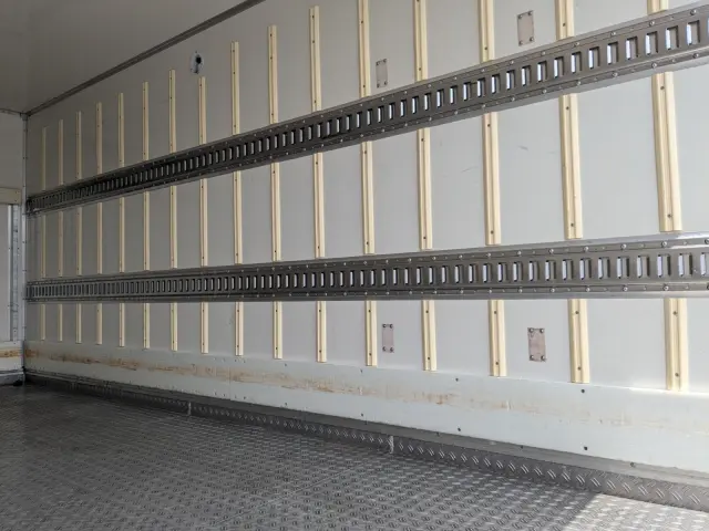 日野 デュトロ TPG-XZU712M(2WD)の写真14