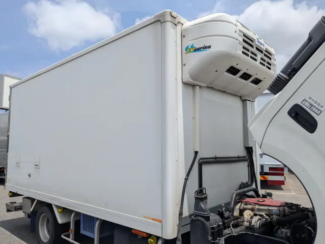 日野 デュトロ TPG-XZU712M(2WD)の写真44