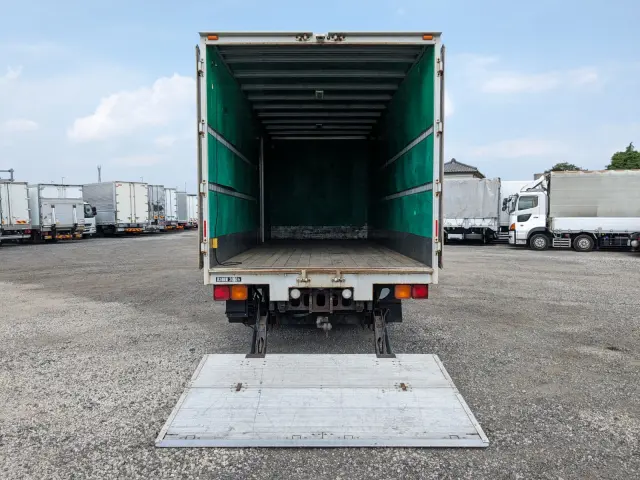 いすゞ フォワード TKG-FRR90S2(2WD)の写真11