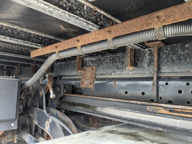 いすゞ フォワード TKG-FRR90S2(2WD)の写真22