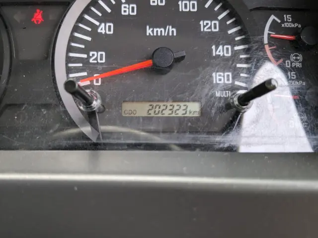 いすゞ フォワード TKG-FRR90S2(2WD)の写真38