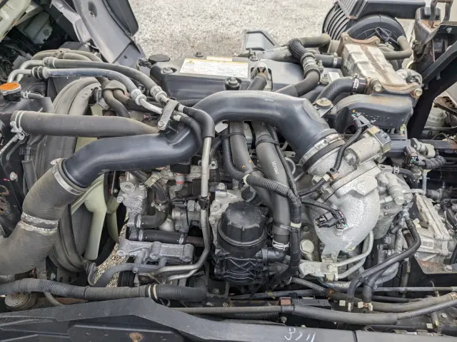 いすゞ フォワード TKG-FRR90S2(2WD)の写真39