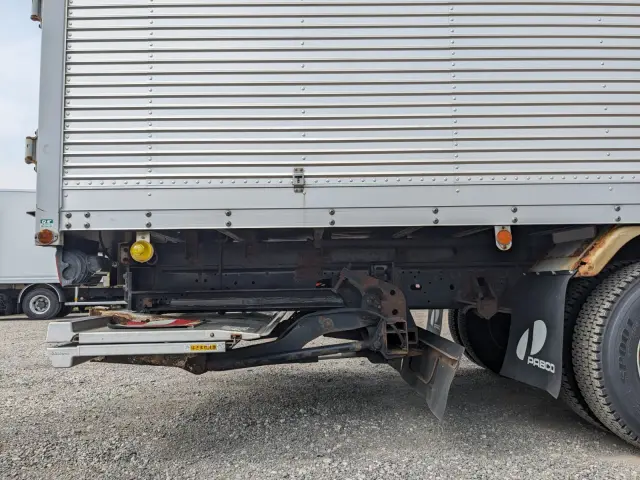 いすゞ フォワード TKG-FRR90S2(2WD)の写真49