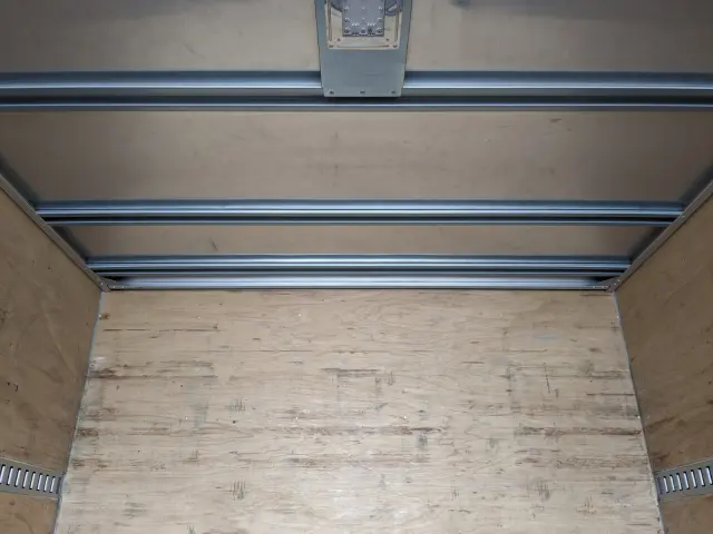 いすゞ フォワード 2PG-FRR90S2(2WD)の写真19