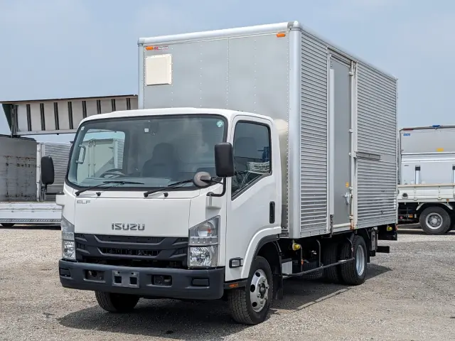 いすゞ エルフ TKG-NPS85AN(4WD)の写真1