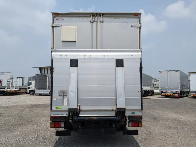 いすゞ エルフ TKG-NPS85AN(4WD)の写真6