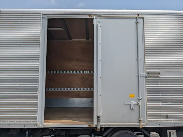 いすゞ エルフ TKG-NPS85AN(4WD)の写真19