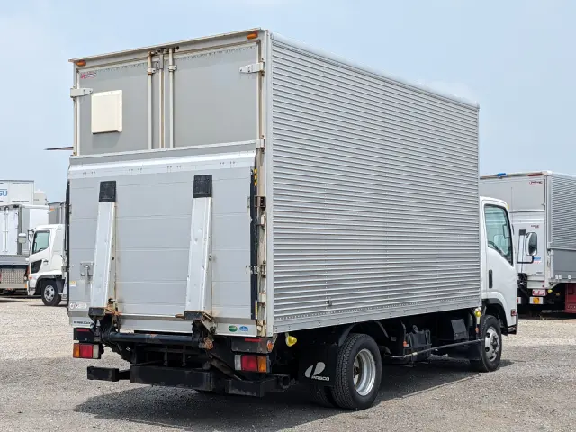 いすゞ エルフ TKG-NPS85AN(4WD)の写真5