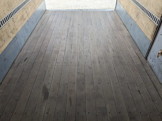 いすゞ エルフ TKG-NPS85AN(4WD)の写真21