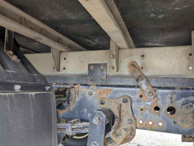 いすゞ エルフ TKG-NPS85AN(4WD)の写真26