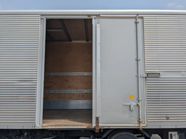 いすゞ エルフ TKG-NPS85AN(4WD)の写真32