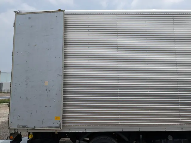 いすゞ エルフ TKG-NPS85AN(4WD)の写真33