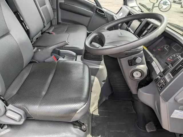 いすゞ エルフ TKG-NPS85AN(4WD)の写真39