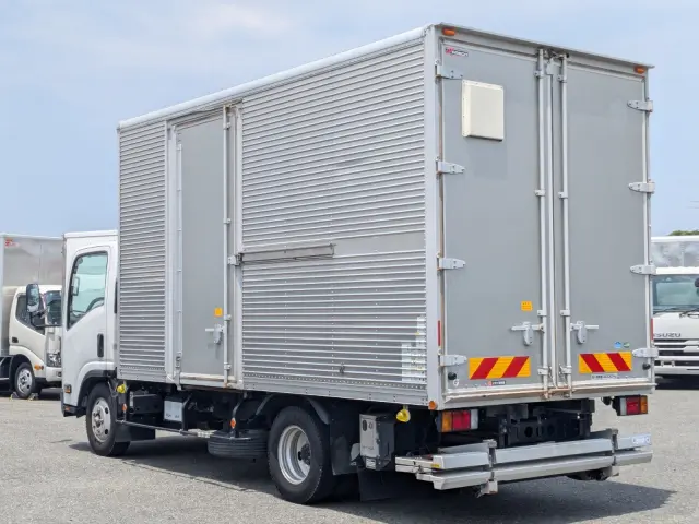 いすゞ エルフ TPG-NPR85AN(2WD)の写真5