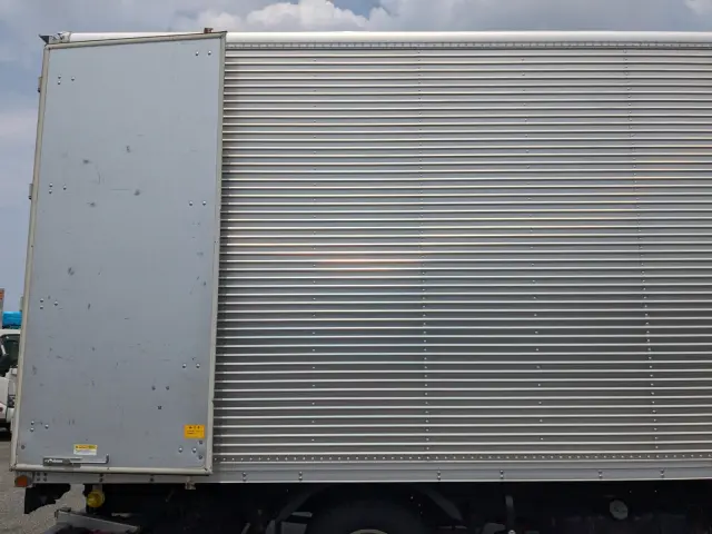 いすゞ エルフ TPG-NPR85AN(2WD)の写真28