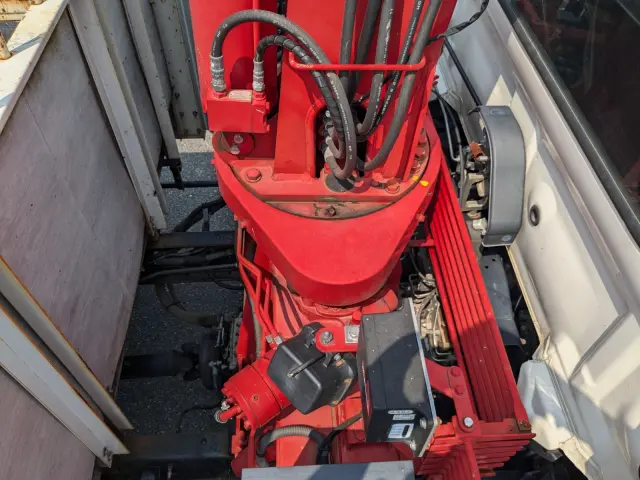 日野 レンジャー 2KG-FC2ABA(2WD)の写真33