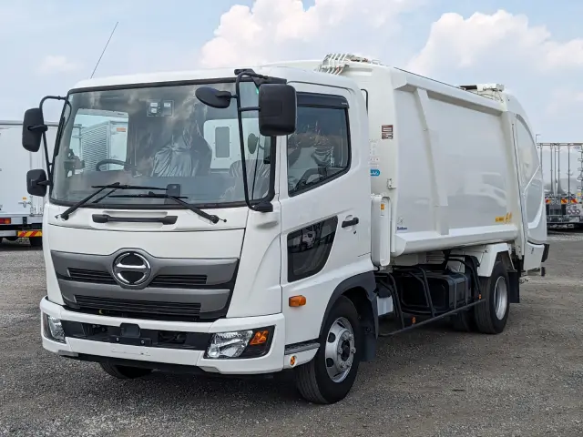 日野 レンジャー 2KG-FC2ABA(2WD)の写真1