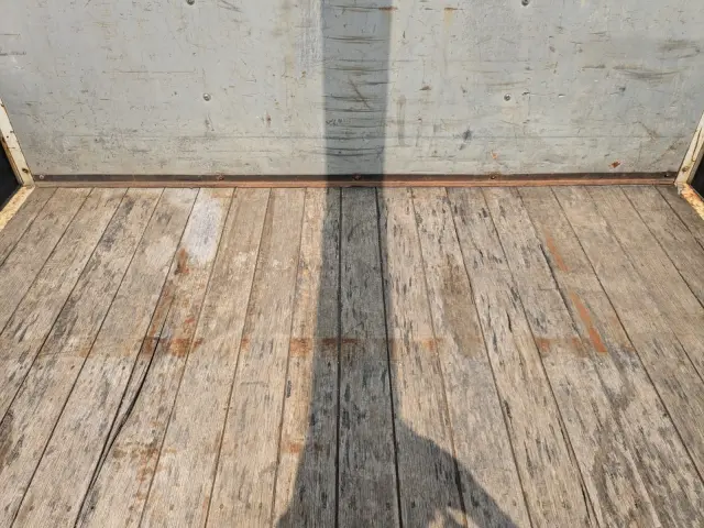 いすゞ フォワード 2PG-FRR90S1(2WD)の写真12