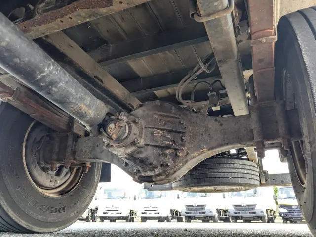 いすゞ フォワード 2PG-FRR90S1(2WD)の写真16