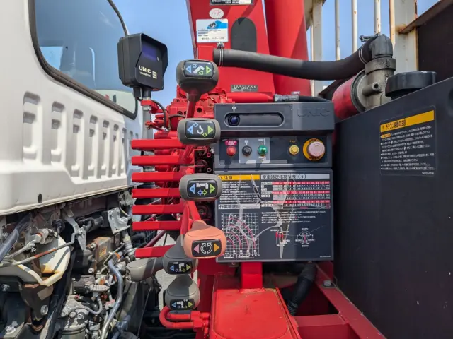 いすゞ フォワード 2PG-FRR90S1(2WD)の写真21