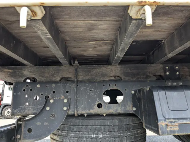 いすゞ フォワード 2PG-FRR90S1(2WD)の写真26